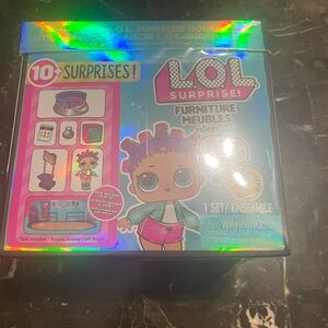 L.O.L. Surprise! Purple and Pink Playset